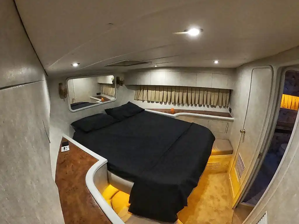 YACHT TAMARA